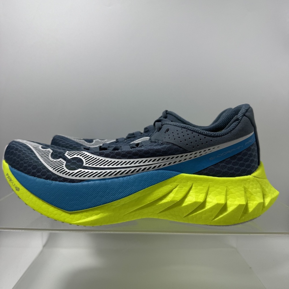 Brand new Saucony Endorphin Pro 4 Running Blue Citron S10939-222 Women's Size 10